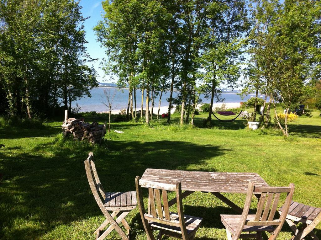 Bed and Breakfast La Maison De La Plage - La Cerisaie Онфлёр Экстерьер фото